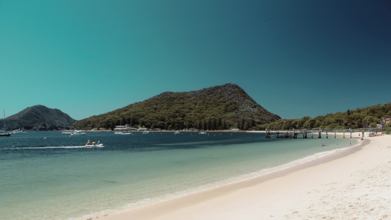 Aussie Chillout Travel Tips on Things to Do in Salamander Bay