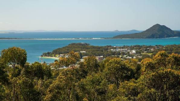 Visit Gan Gan Hill Lookout